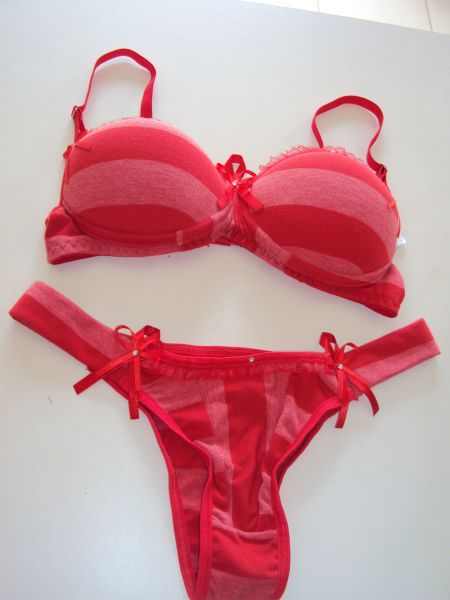 Conjunto Chocolate com Pimenta